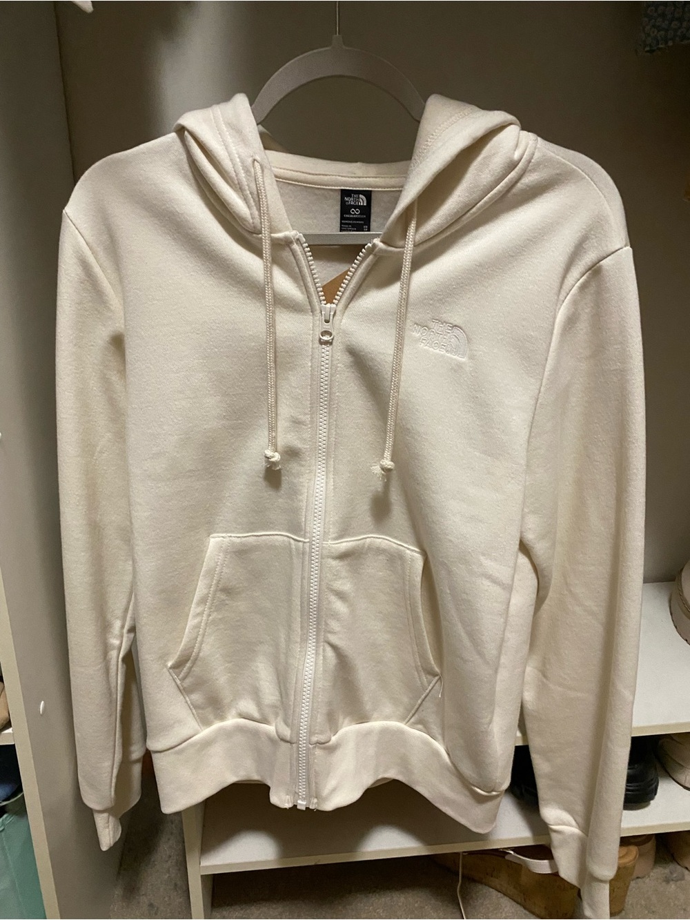 NWT The North Face off white zip up hoodie XS